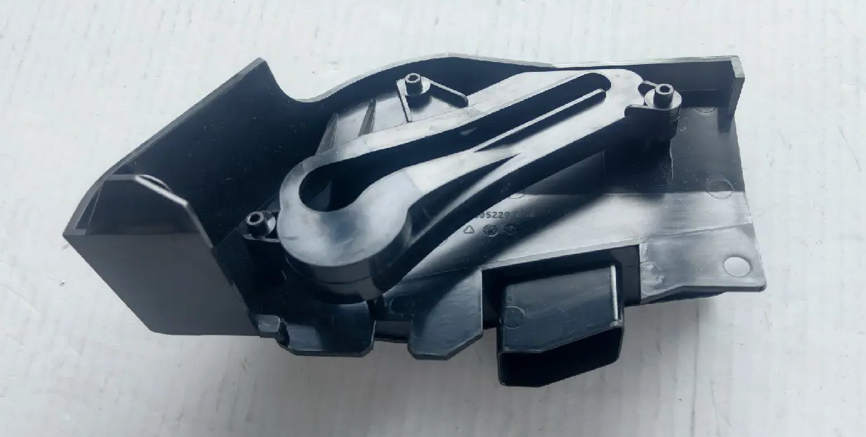Side Cover Assembly