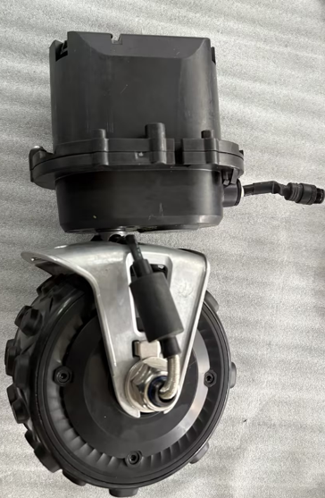 Right Rear Wheel Assembly