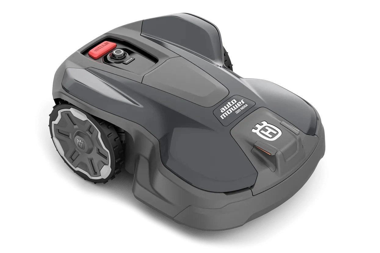 Bild på Husqvarna Automower® 320 Nera Robotgräsklippare Med EPOS Plug-In Kit | Underhållskit På Köpet! (Offert) hos Robotshoppen.