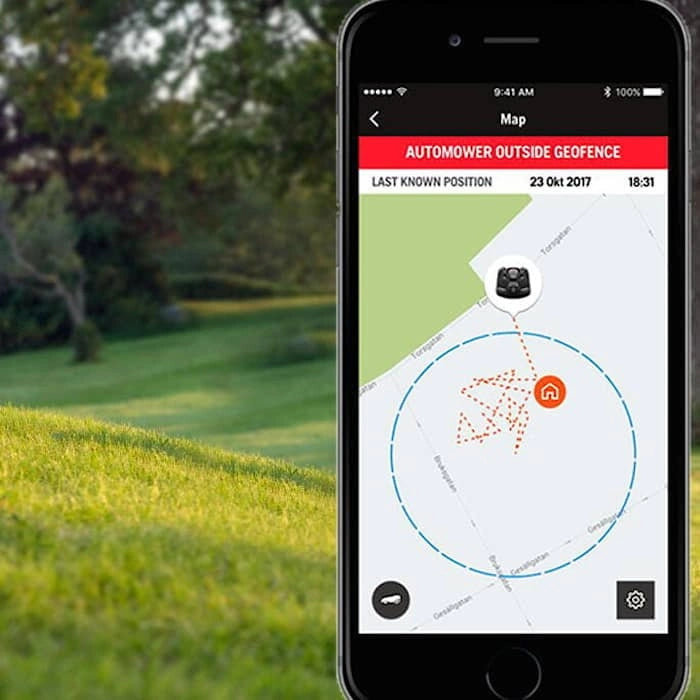 Bild på Husqvarna Automower® 310E Nera Startpaket (Offert) hos Robotshoppen.