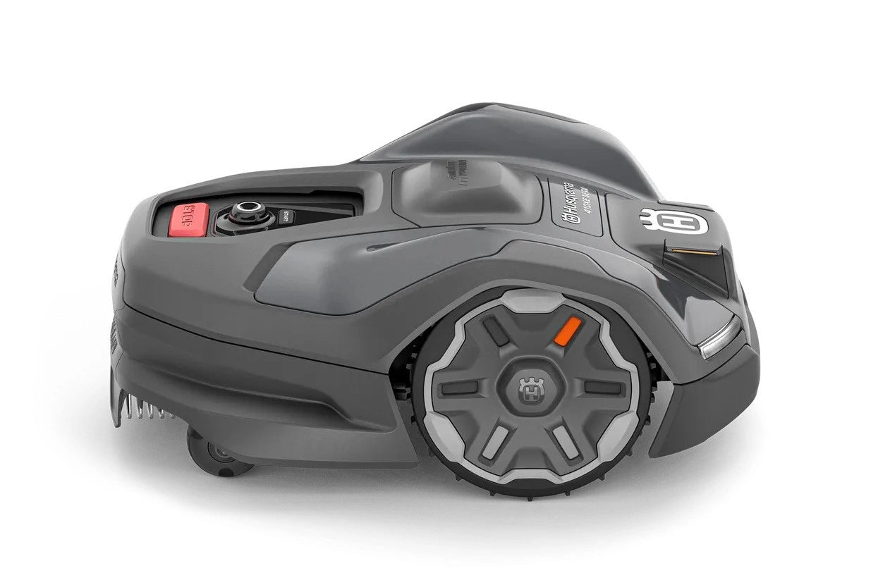 Bild på Husqvarna Automower® 410Xe Nera Med Slinglös Teknik (Offert) hos Robotshoppen.