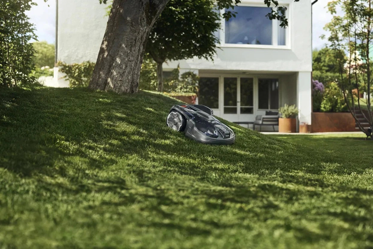 Bild på Husqvarna Automower® 450X Nera Med Slinglös Teknik (Offert) hos Robotshoppen.
